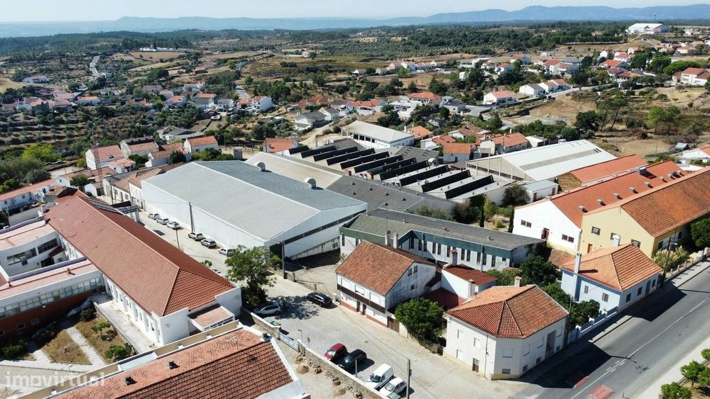 Complexo Industrial com 12.410 m² | A 12 km de Castelo Branco | Cebola
