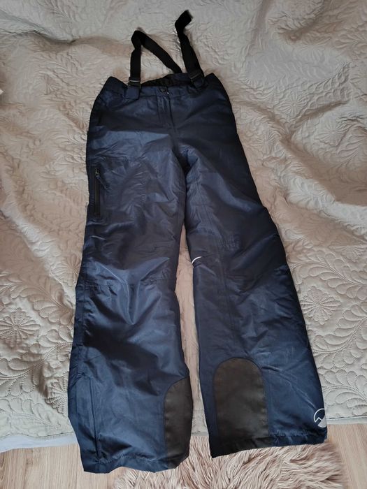 Sprzedam spodnie narciarskie chłopięce 158/164 cm