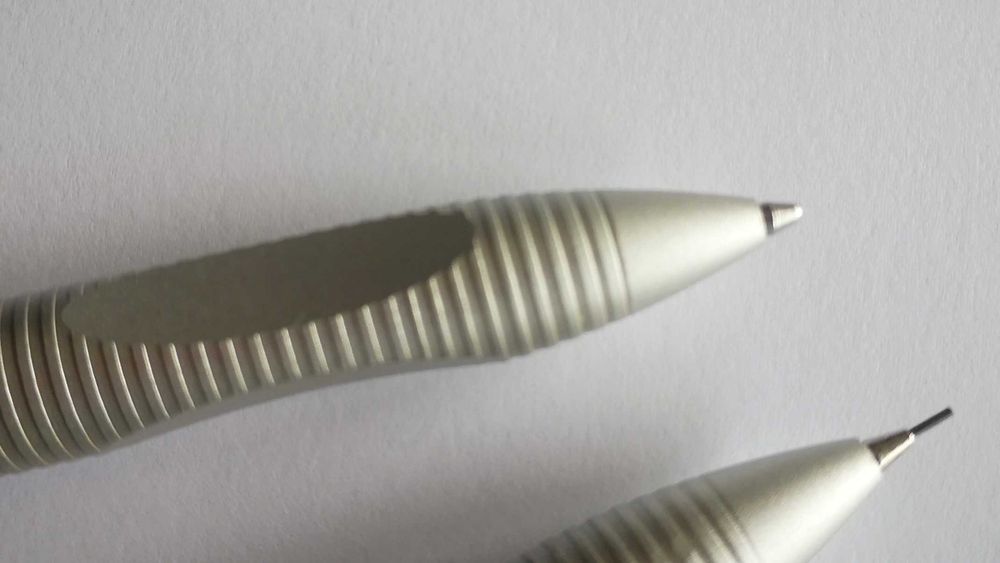 Conjunto de caneta e lapiseira Porche Design by Faber Castell