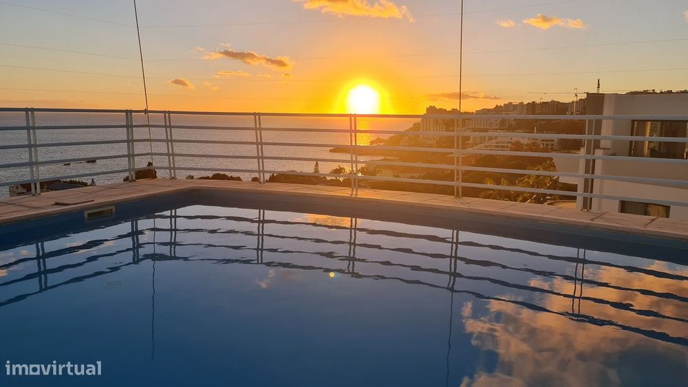 T1 localizado no Lido / Ajuda - Piscina no ultimo piso