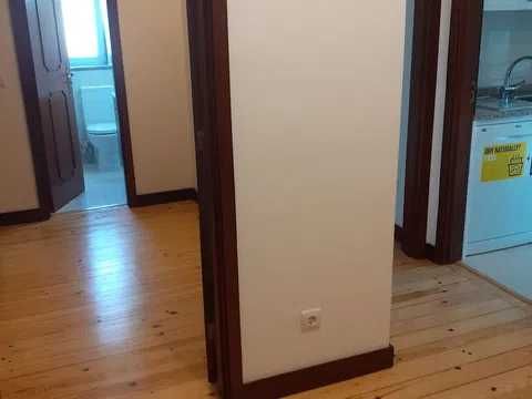 Apartamento t2 no centro de Coimbra, mobilado, elevador e garagem