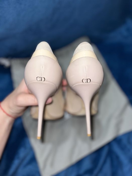 Оригинальные туфли-лодочки Christian Dior (размер 38) с пыльником