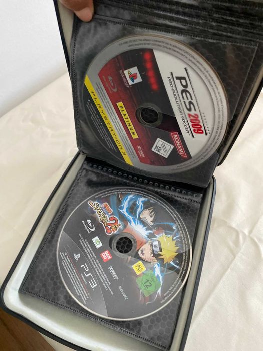 PS3 250gb + 2 comandos + jogos