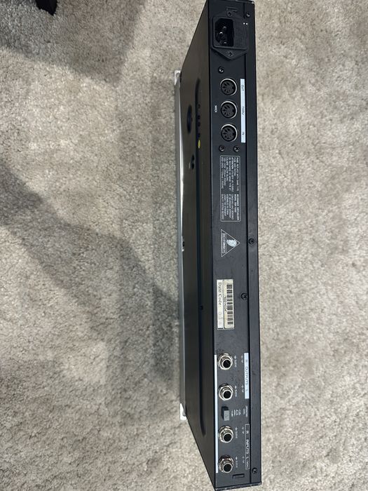 Behringer Virtualizer DSP1000
