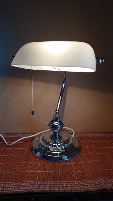 lampka biurowa bankierka