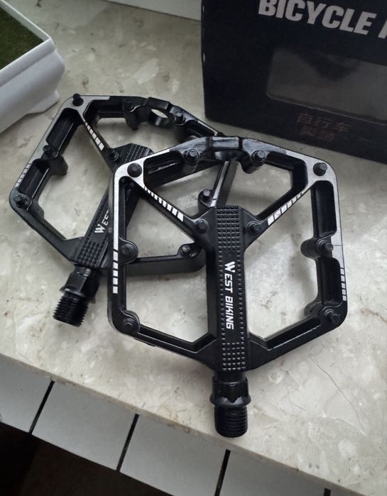 Pedały platformowe VEST BIKING alu MTB – czarne