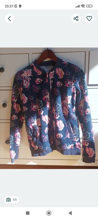 Kurka, getry dziecięce i bluza dziewczęca