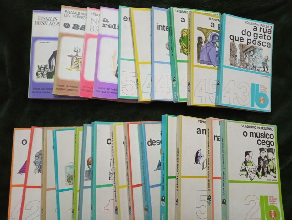 24 Livros de Bolso europa america lb- Como novos!