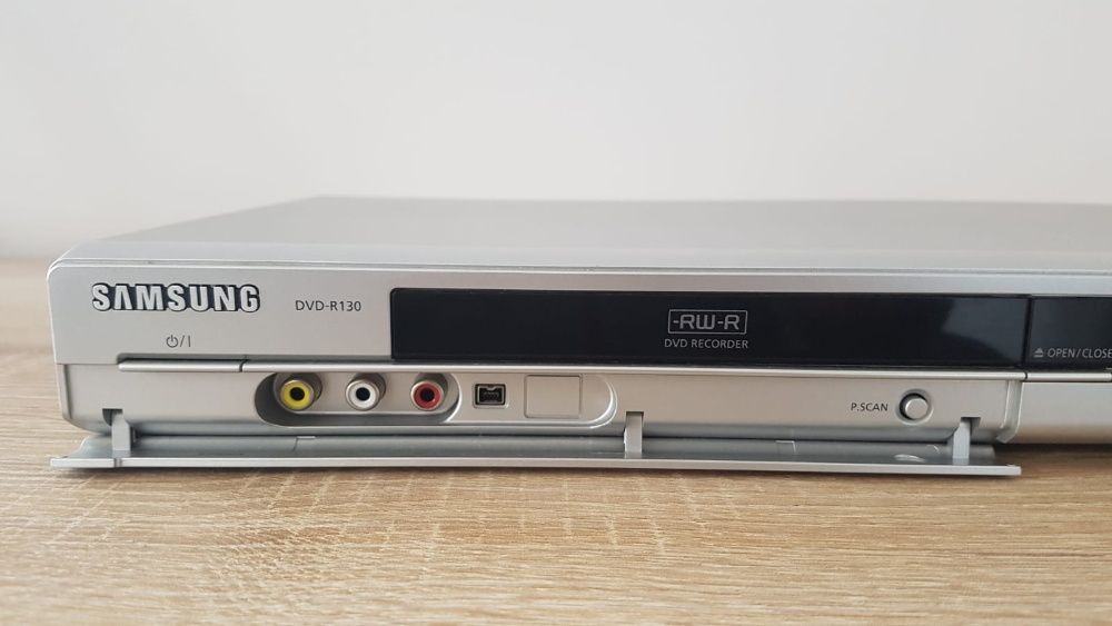 Odtwarzacz DVD Sony R130