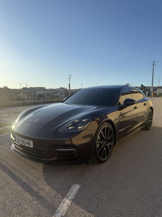 Porsche Panamera sport turismo 4 e-hybrid