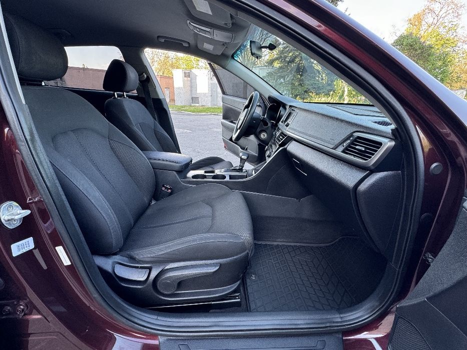 Продам Kia Optima 2016 года