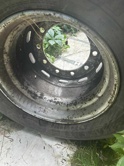 Felga na oponę Mega 435/50/R19.5