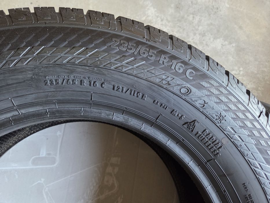 opony  nowe 235/65R16 C Continental VANCONTACT 4SEASON