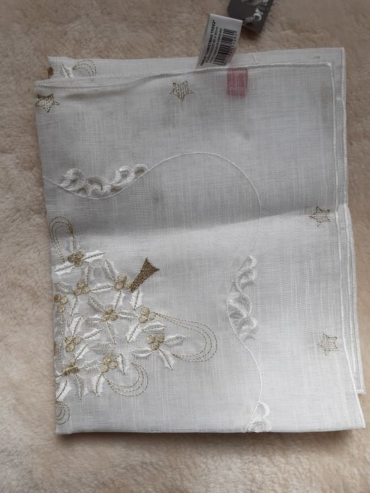 Obrus z motywem bożonarodzeniowym home&you