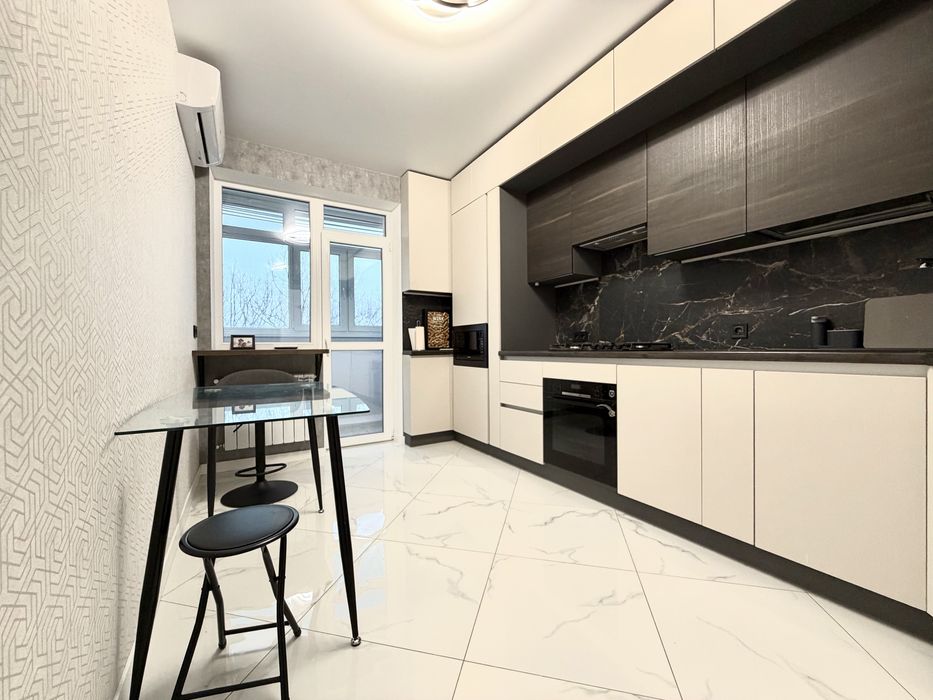 Двокімнатна в Новобудові. 69м2. Ремонт. Індивідуальне опалення