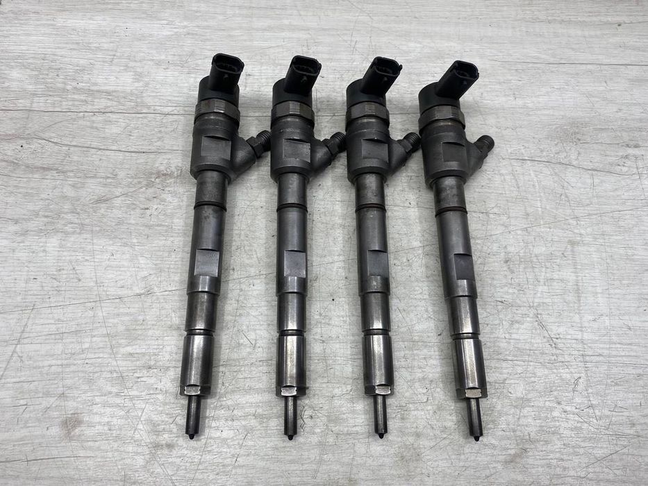Форсунки HYUNDAI 2.5 H1 KIA SORENTO 2.5 CRDI 0445110275 338004A500