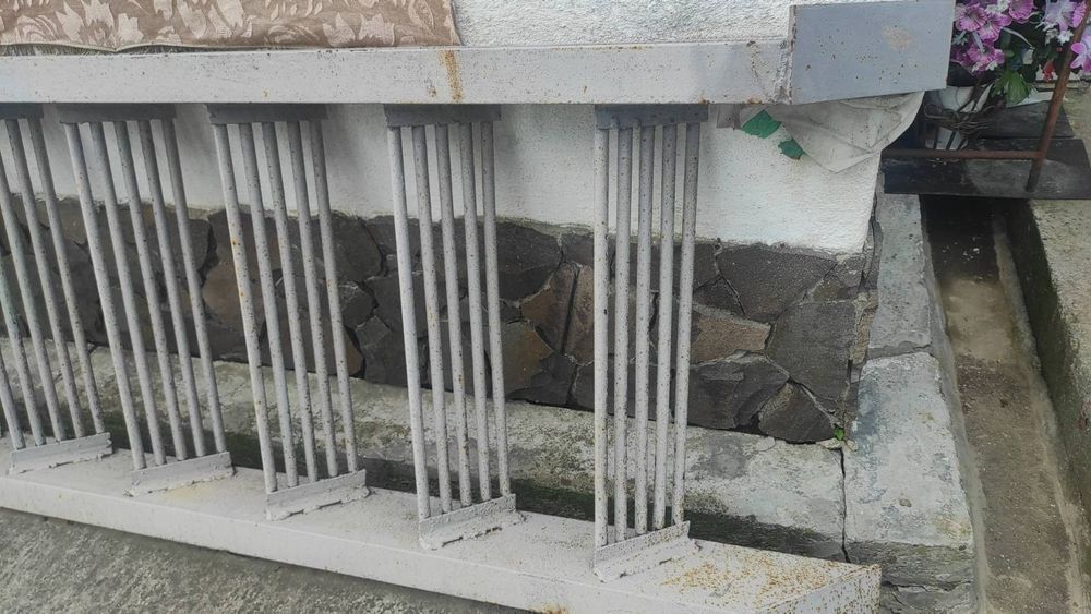 Продам металеві сходи