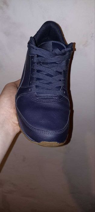 Кросівки st runner v3 L Treaines