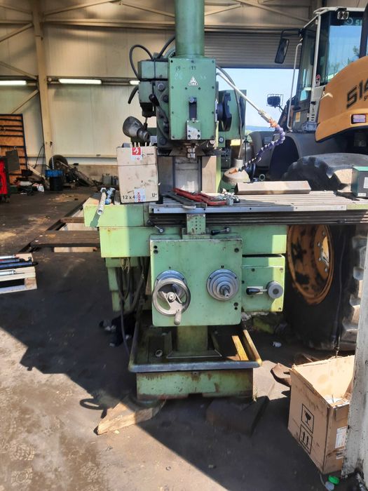 FREZARKA TOS Olomouc FGS 25/32 1989rok