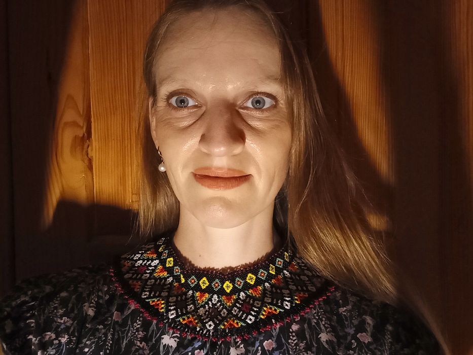 Традиційна українська силянка з бісеру, намисто до вишиванки