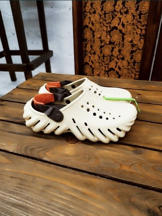 Оригінальні Crocs. Розміри 36-50. Кроксы. Echo clog. Salehe Bembury
