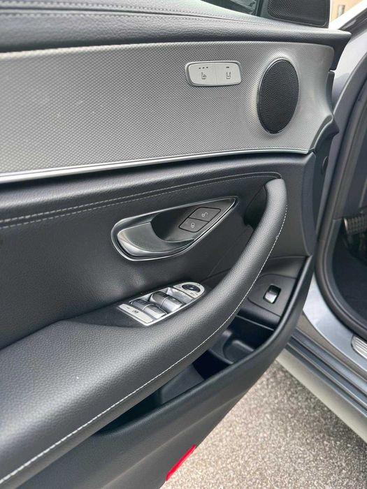 Mercedes E220d AMG "Nacional" "FULL"