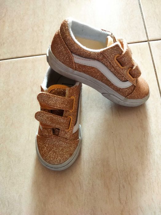 Vans dourados criança