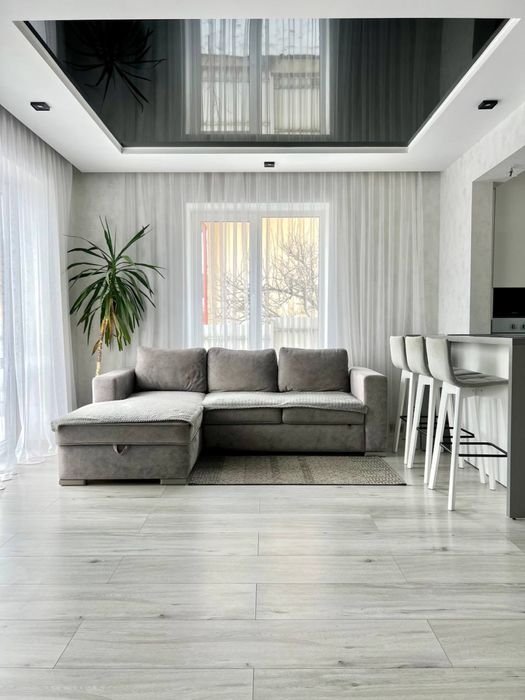 Продаж! Котедж з ремонтом 116 м² + 5 соток. Пустомити, вул. Свободи