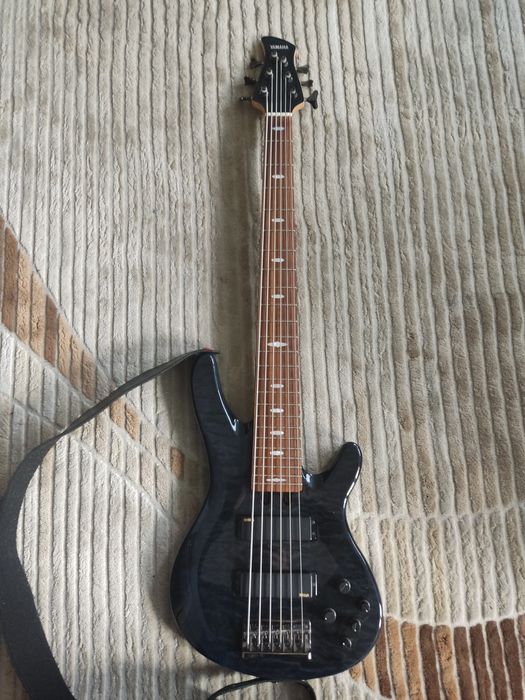 Gitara basowa Yamaha TRB 1006J, 6-cio strunowa