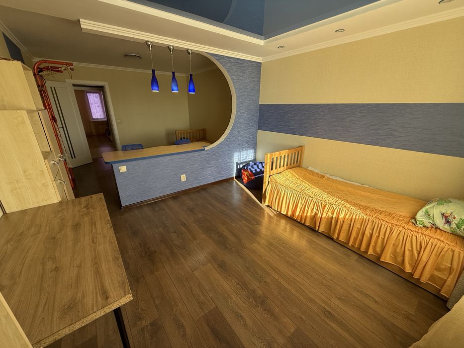 Продаж квартири  2 кім. по вул. Головатого