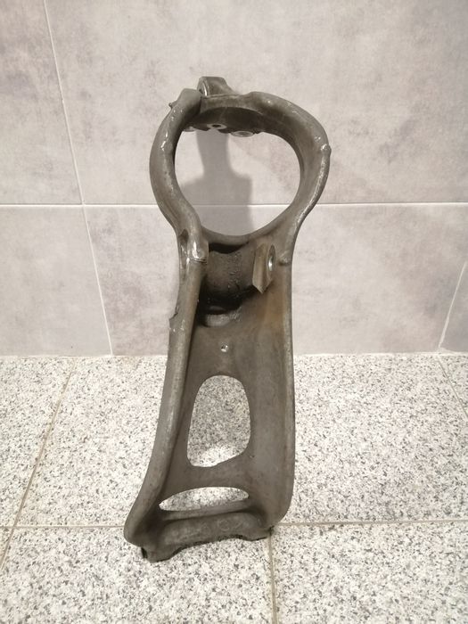 Suporte do braço de suspensão pneumática