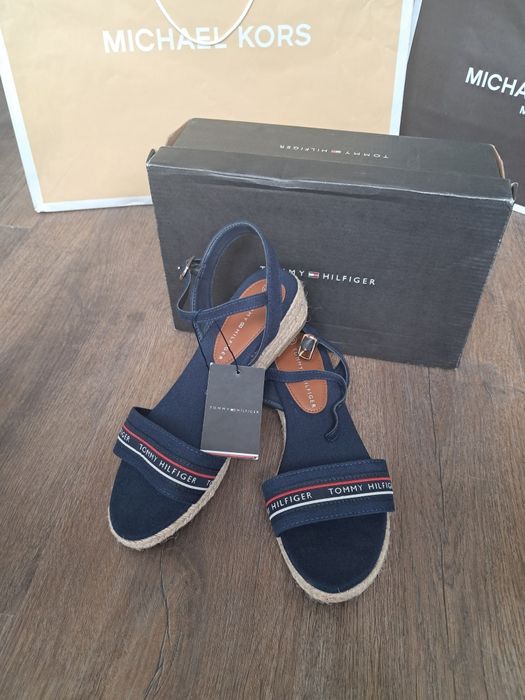 Tommy Hilfiger sandałki wyższe logowane granatowe 38 rope wedge sandal