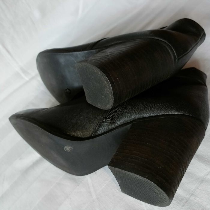Steve Madden roz. 39 - dł. wkł. 26 cm- skóra- stan bdb