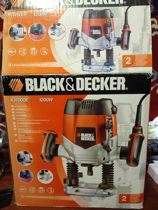 Фрезер Black&Decker KW900E