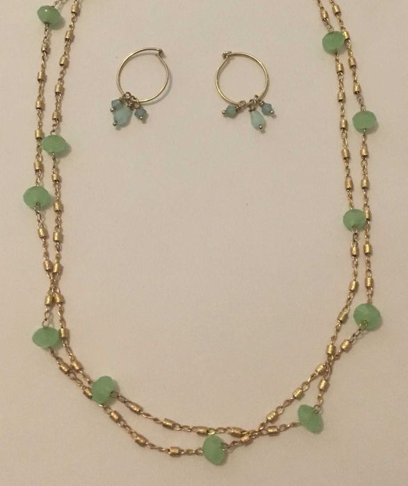 Fio e brincos em aço com banho de ouro