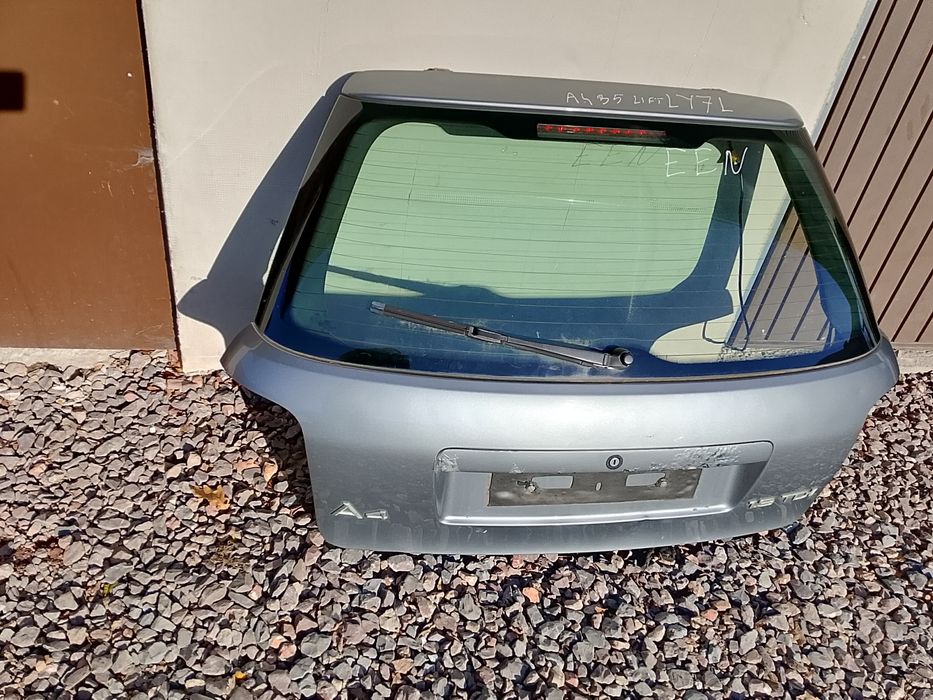 Klapa tylna bagażnika Audi A4 B5 lift kombi, kod lakieru LY7L , kompl.
