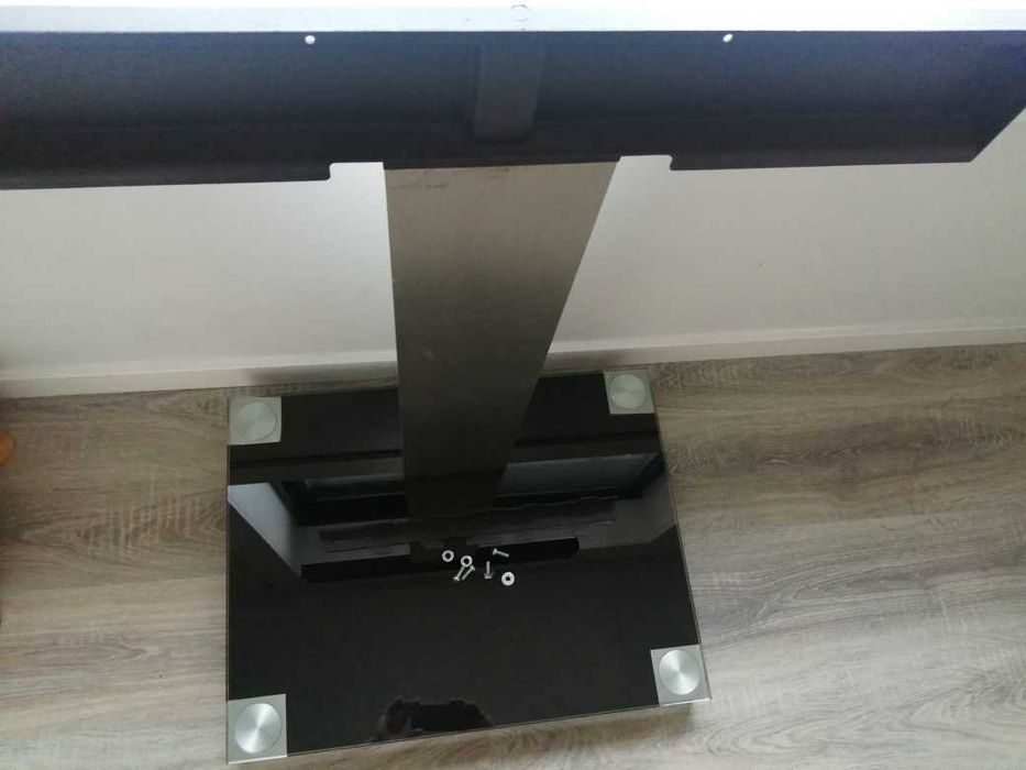 Móvel de Pé com suporte rotativo para TV