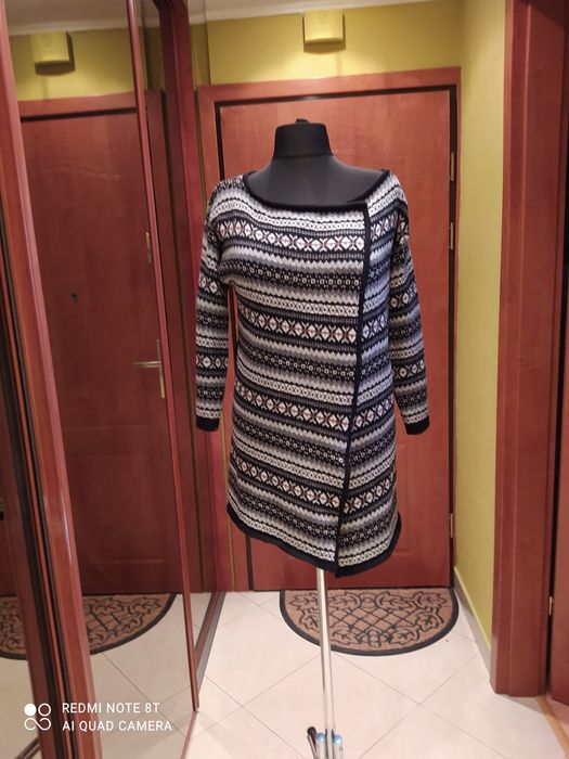 Kurtka wełniana - narzutka