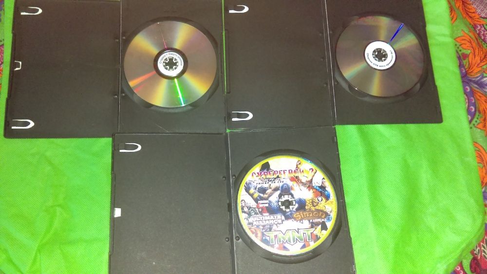 Продаются игровые диски.