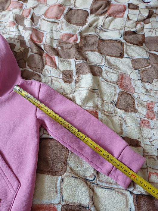 Теплий зимовий спортивний костюм на дівчинку.