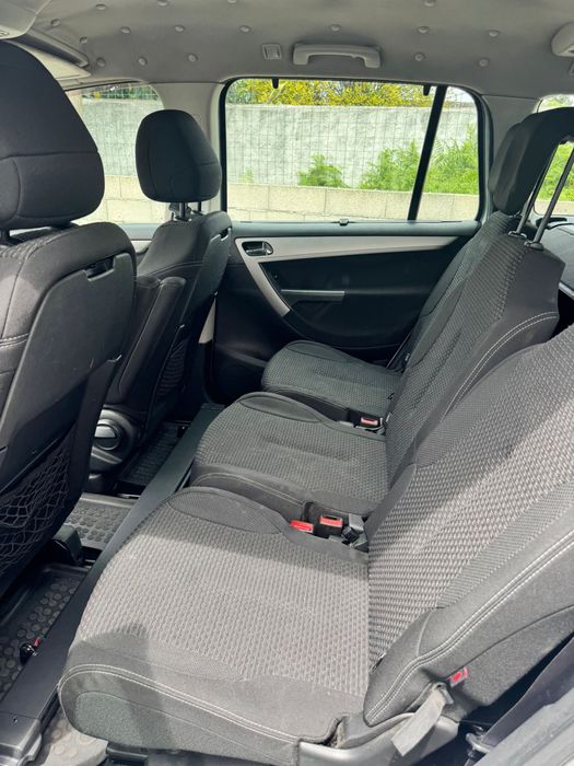 Citroen C4 Grand Picasso 1.6HDi 110CV 7Lugares — photo 5