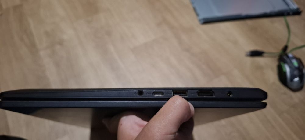 Продам Ноутбук  ASUS