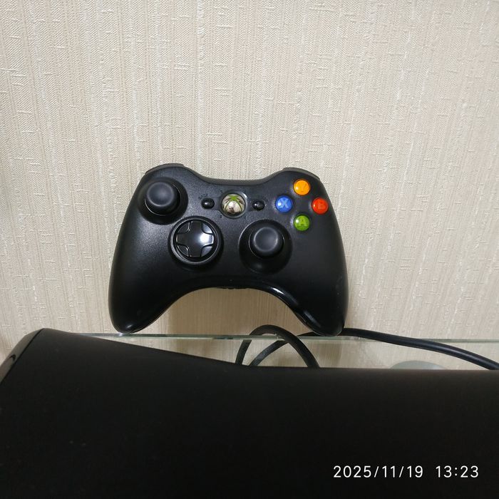 Игровая приставка,консоль XBOX 360+100дисков