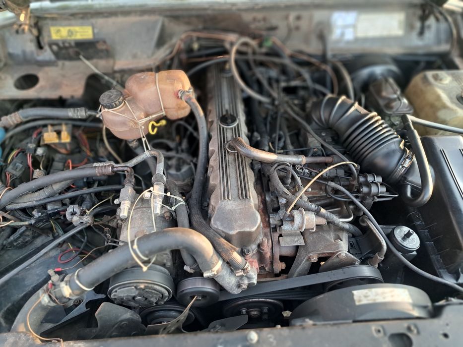 Головка гбц  Jeep Cherokee XJ 4,0 ERH OHV 242