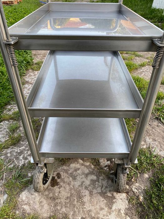 Vendo Carrinho em Inox