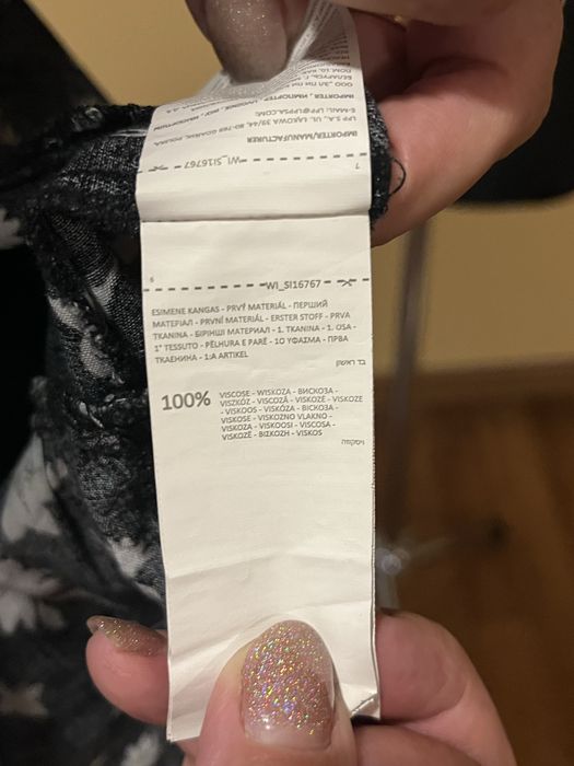 Letnia elegancka sukienka z falbanką