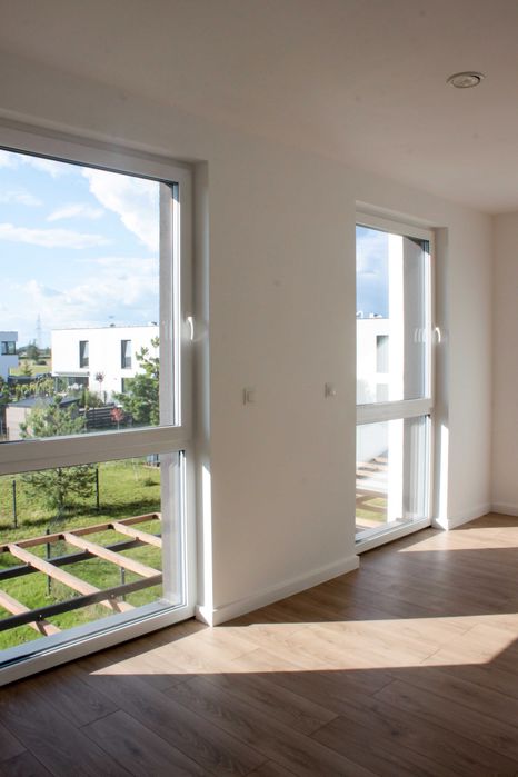 Wykończony wew. nowy dom + ogród + garaż + rekuperacja + pompa Samsung