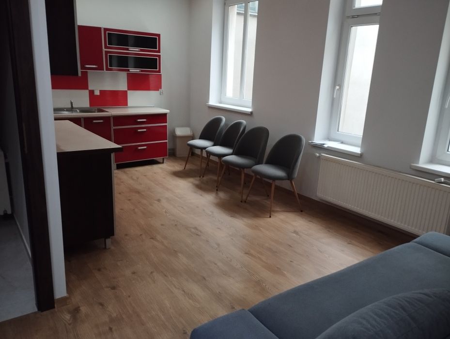 Montaż składanie mebli , komód, szaf , regałów itp.