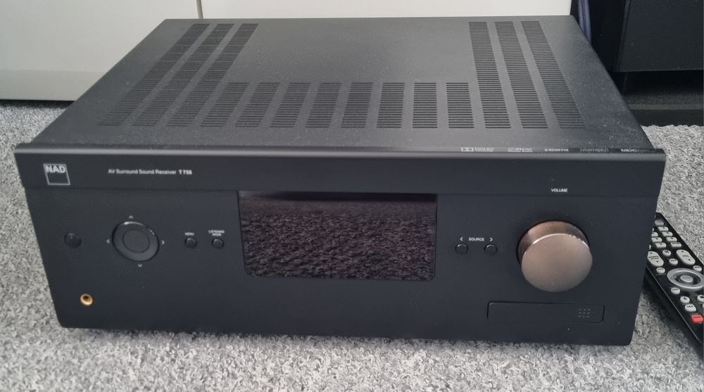 Amplituner Nad T758