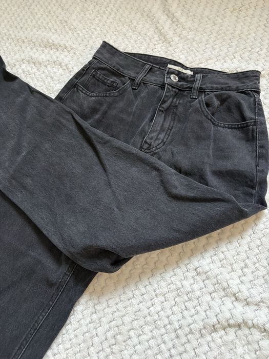 Czarne jeansy stradivarius rozmiar S